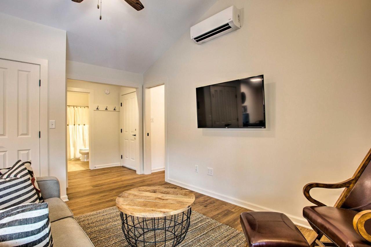Newly Remodeled Apartment On Main Street In Saluda Zewnętrze zdjęcie